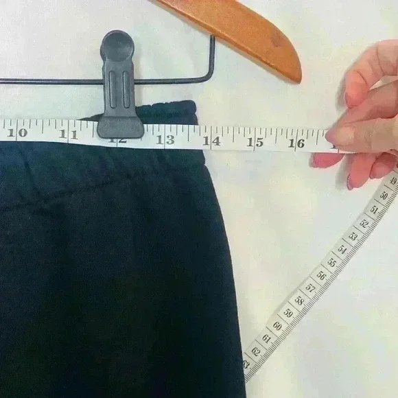 *NWOT* Zara Joggers in black with metallic splash detail. Size medium - Picture 5 of 8